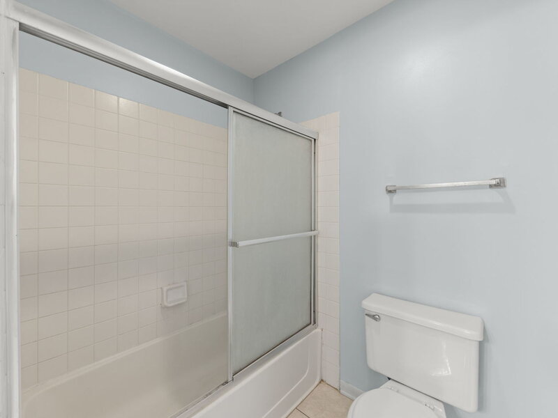 1165 E Cambria Lane Lombard IL 60148
