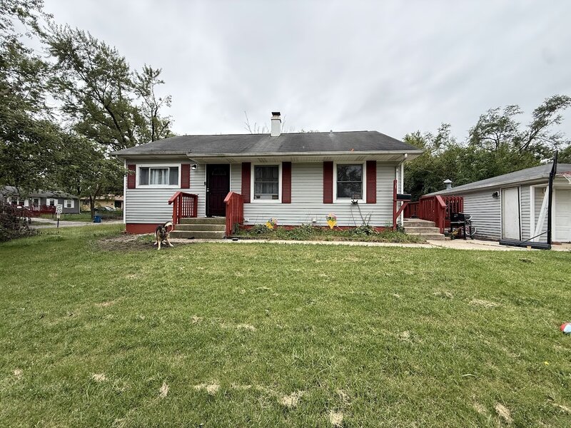 2132 223rd Place Sauk Village IL 60411