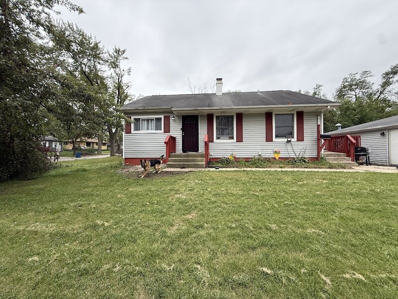 2132 223rd Place Sauk Village IL 60411