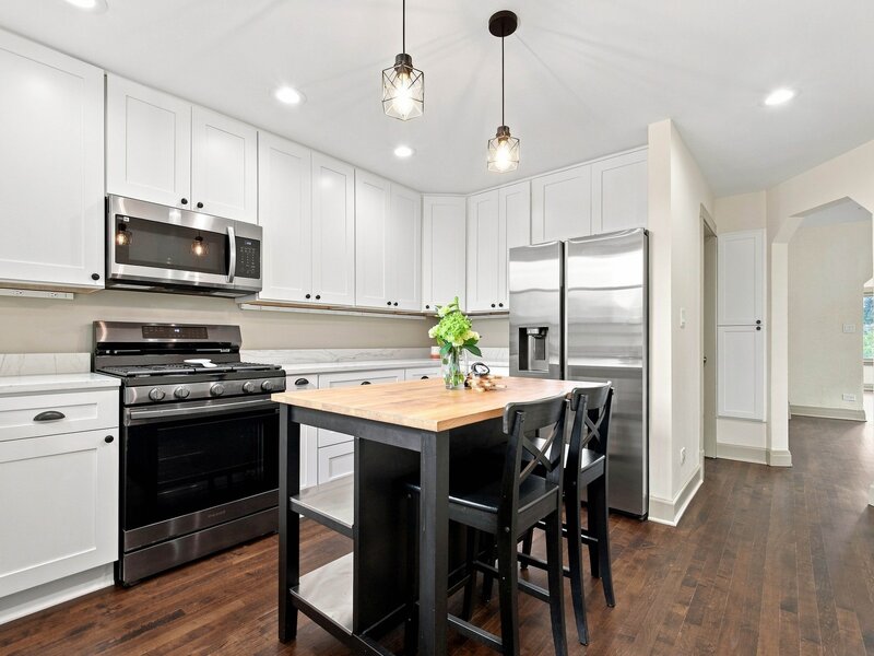 5941 W Waveland Avenue Chicago IL 60634