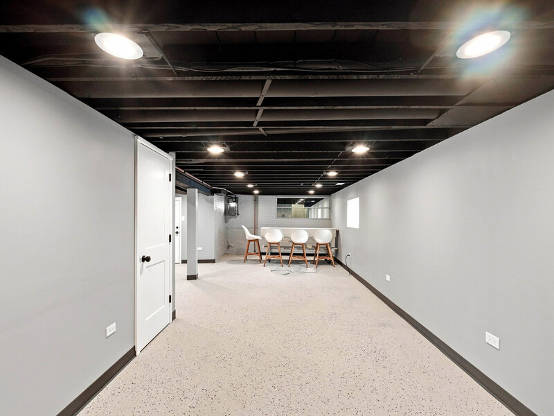 5941 W Waveland Avenue Chicago IL 60634