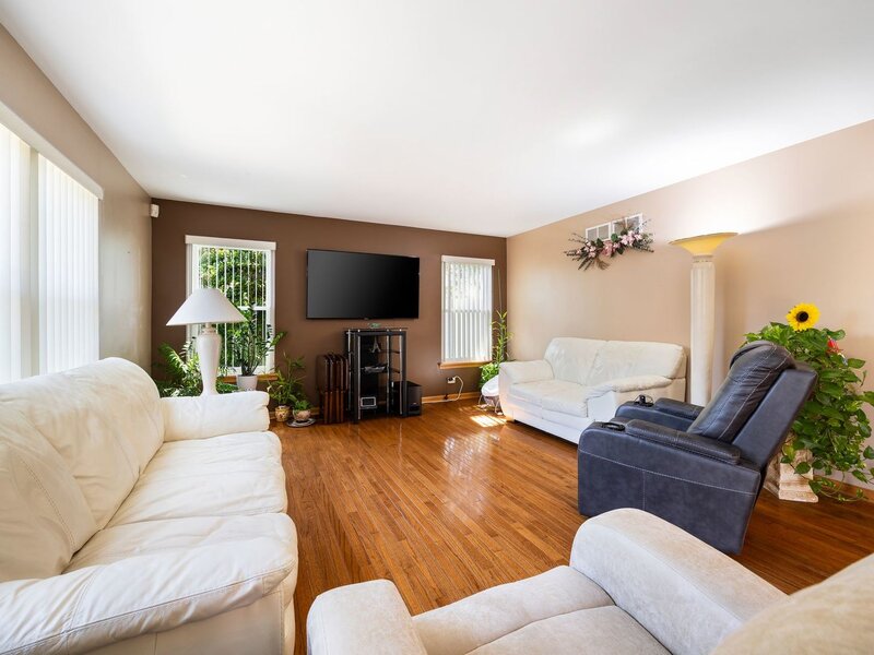 812 Honeysuckle Lane Aurora IL 60506