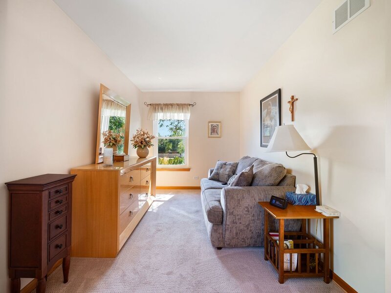 812 Honeysuckle Lane Aurora IL 60506