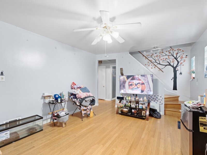 2705 N Menard Avenue Chicago IL 60639
