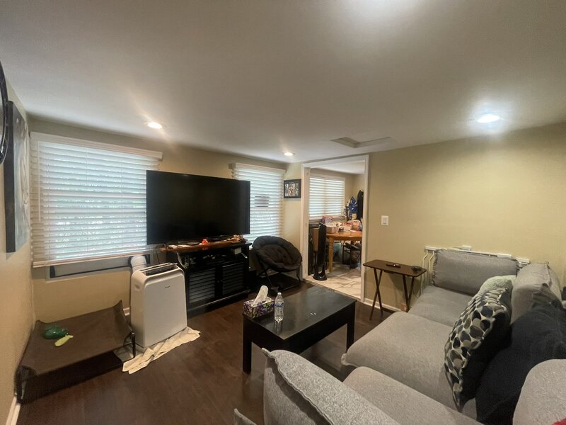 1485 W Dundee Road Palatine IL 60074