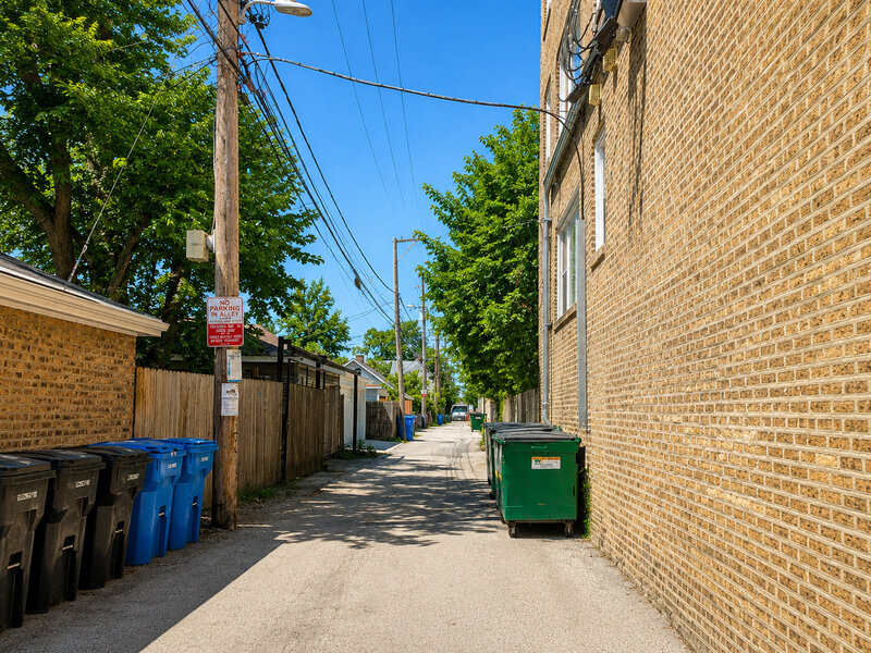 3206 W Berwyn Avenue Chicago IL 60625