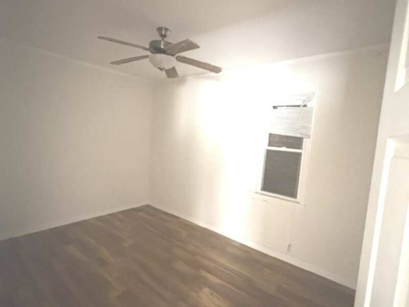 7837 S Dobson Avenue Chicago IL 60619