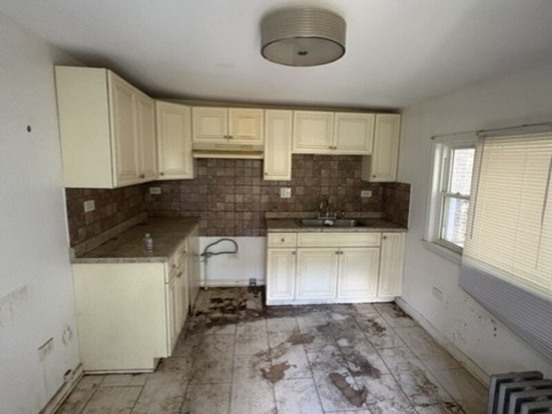 7837 S Dobson Avenue Chicago IL 60619