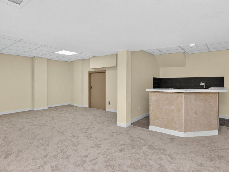 42 Royal Vale Drive Oak Brook IL 60523