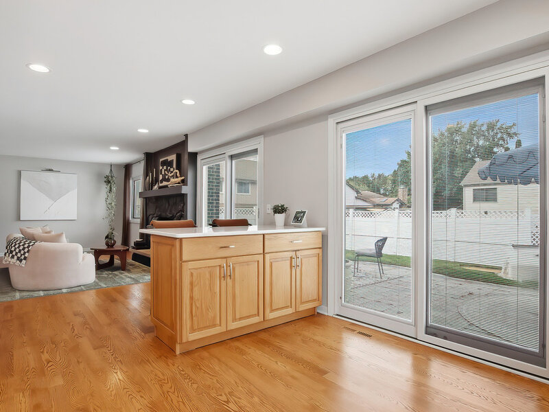 658 Monterey Drive Crystal Lake IL 60014