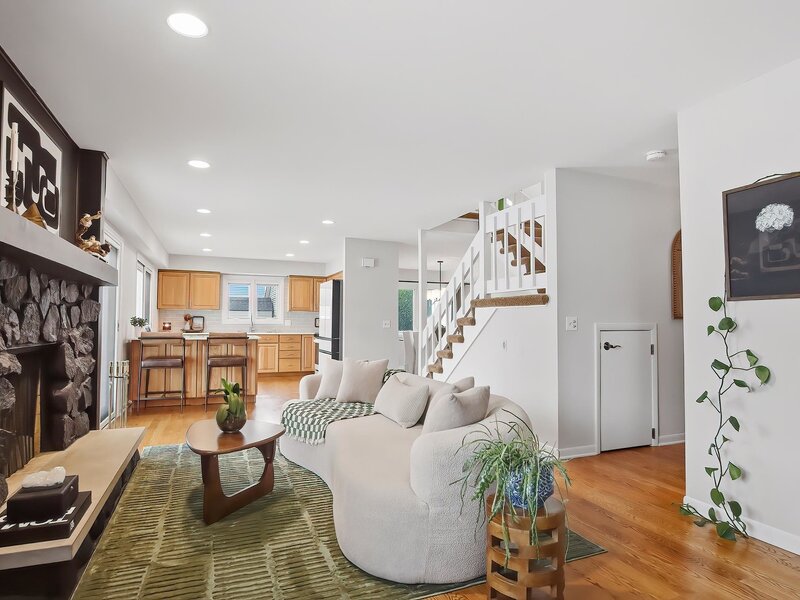 658 Monterey Drive Crystal Lake IL 60014