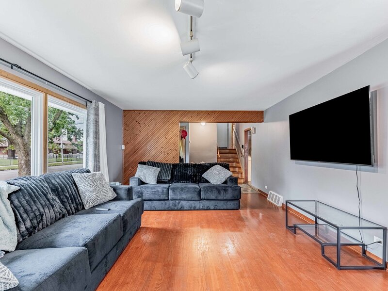 12256 S Harvard Avenue Chicago IL 60628