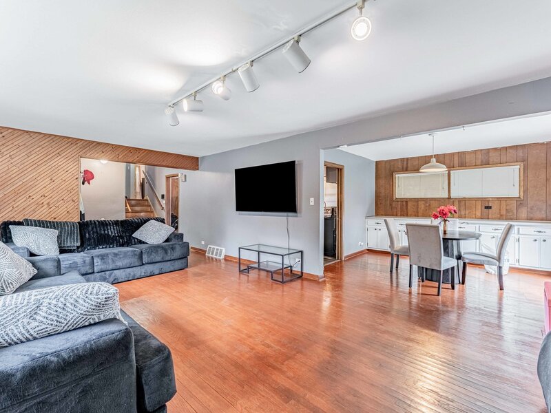 12256 S Harvard Avenue Chicago IL 60628
