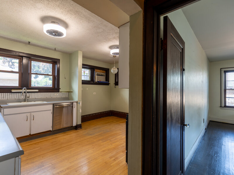 7047 26th Parkway Berwyn IL 60402