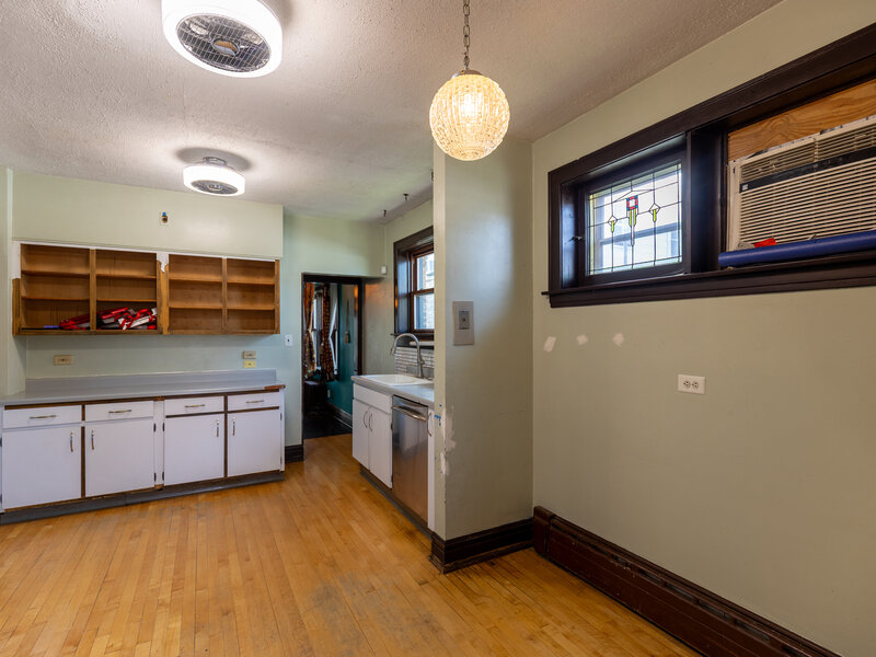 7047 26th Parkway Berwyn IL 60402