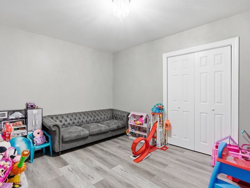 12327 S 71st Court Palos Heights IL 60463