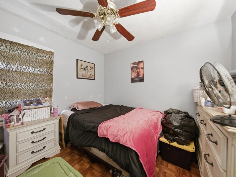 1225 S 16th Avenue Maywood IL 60153