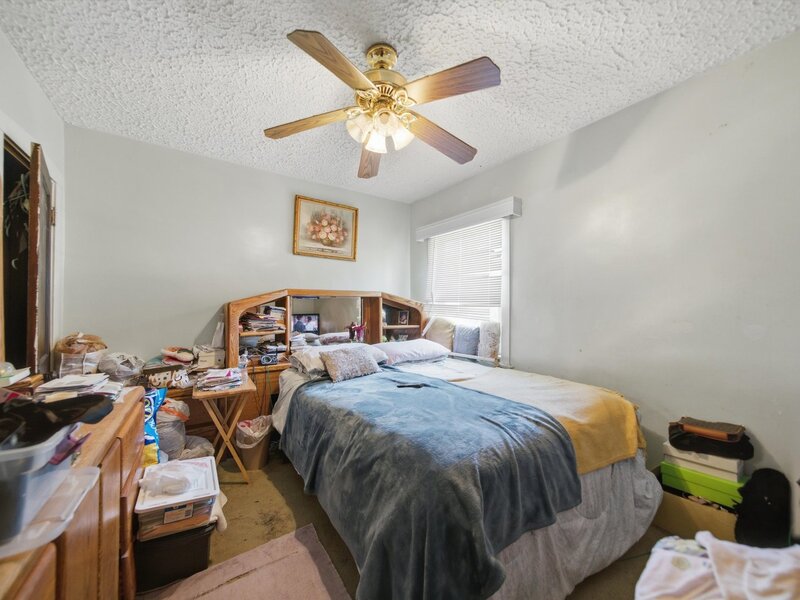1225 S 16th Avenue Maywood IL 60153