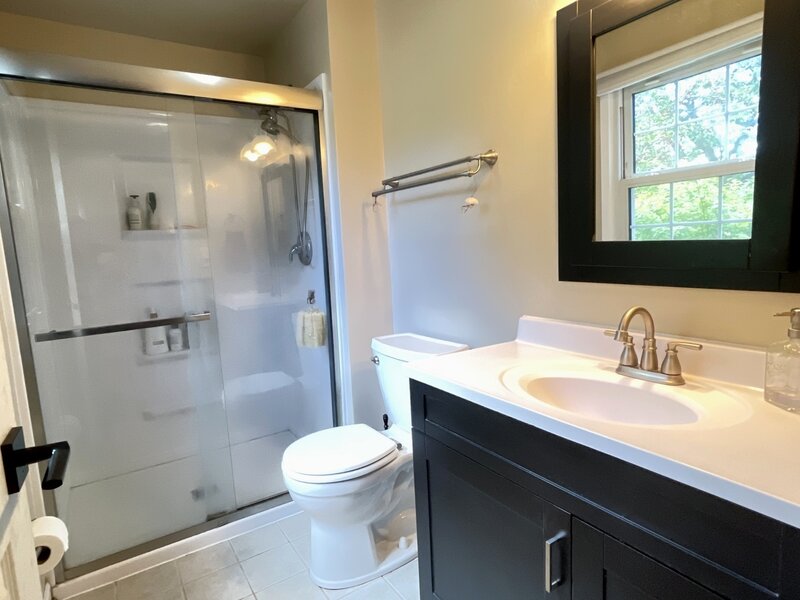 1039 Garfield Avenue Libertyville IL 60048