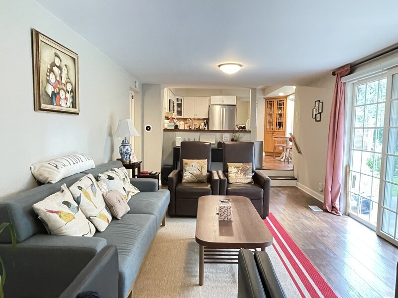 1039 Garfield Avenue Libertyville IL 60048