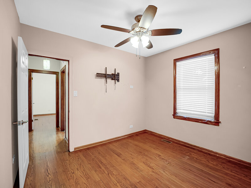 12151 Greenwood Avenue Blue Island IL 60406
