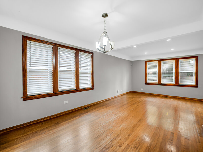 12151 Greenwood Avenue Blue Island IL 60406