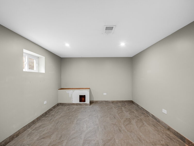 12151 Greenwood Avenue Blue Island IL 60406