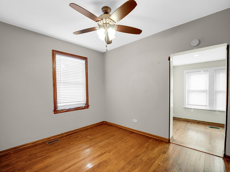 12151 Greenwood Avenue Blue Island IL 60406