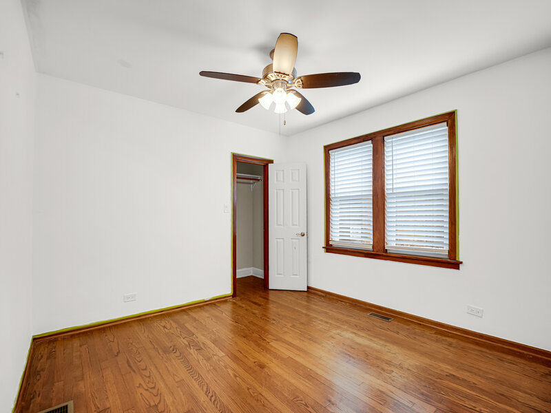 12151 Greenwood Avenue Blue Island IL 60406
