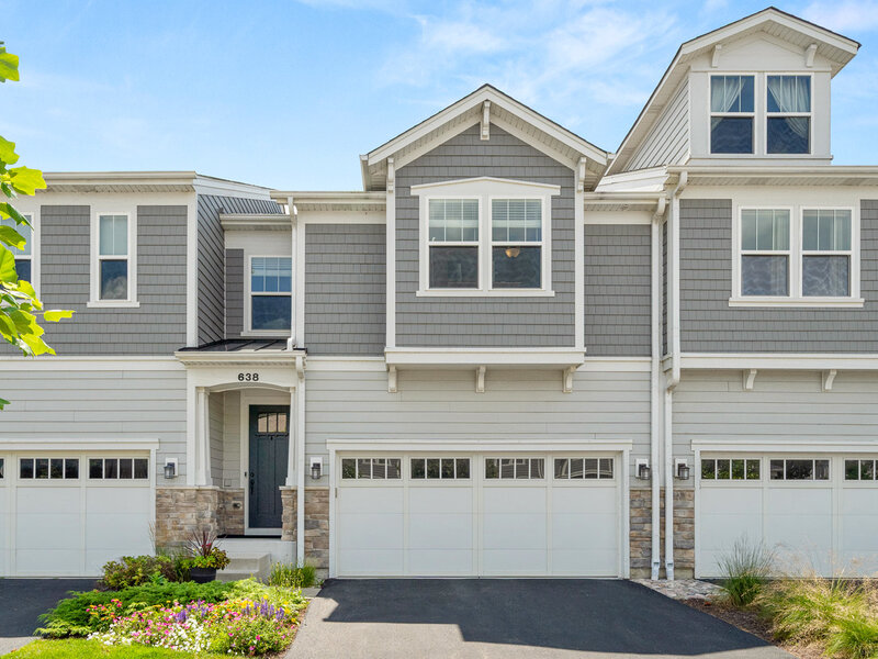 638 Riverbank Drive Geneva IL 60134