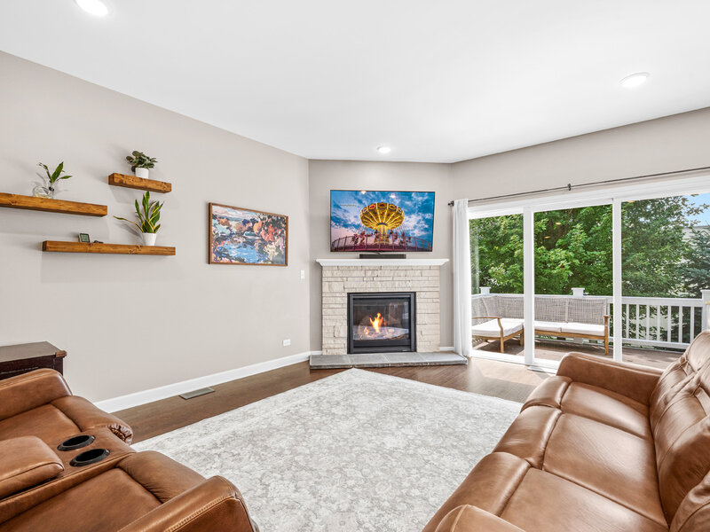 638 Riverbank Drive Geneva IL 60134