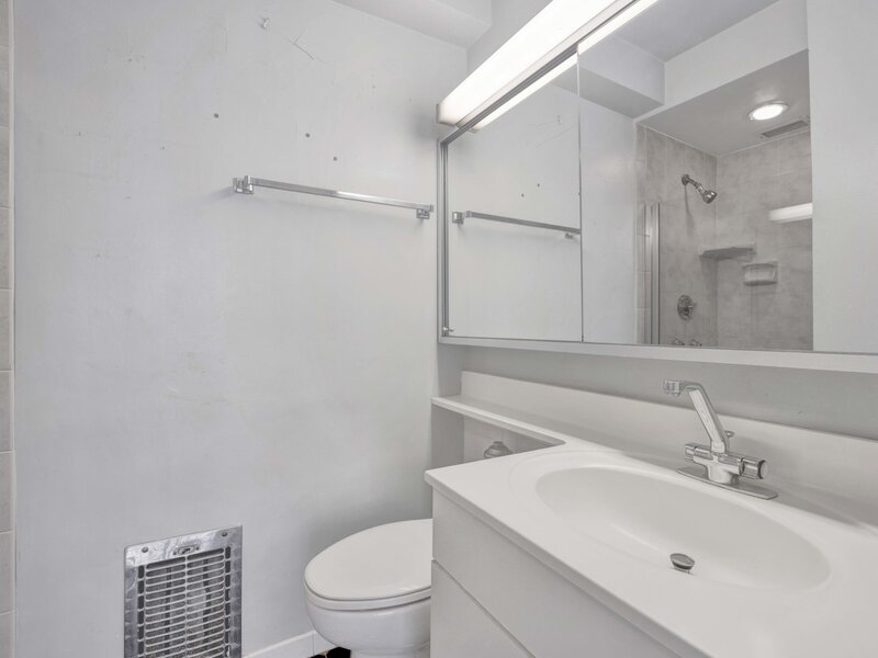 340 W Diversey Parkway Chicago IL 60657