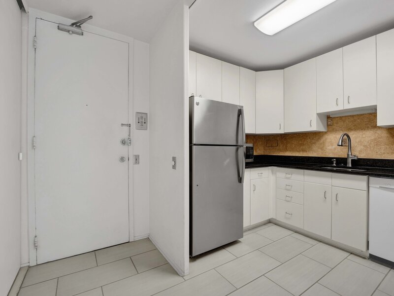 340 W Diversey Parkway Chicago IL 60657