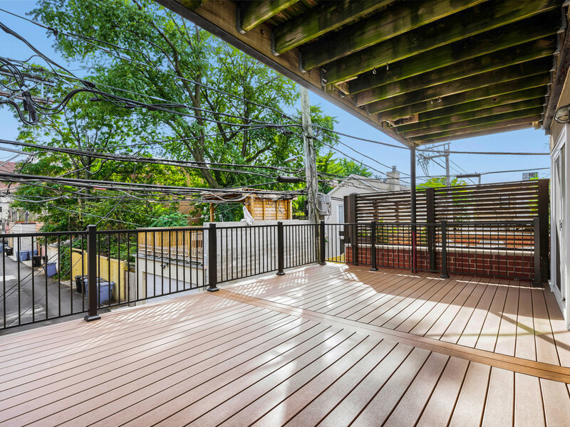 1357 W Fullerton Avenue Chicago IL 60614