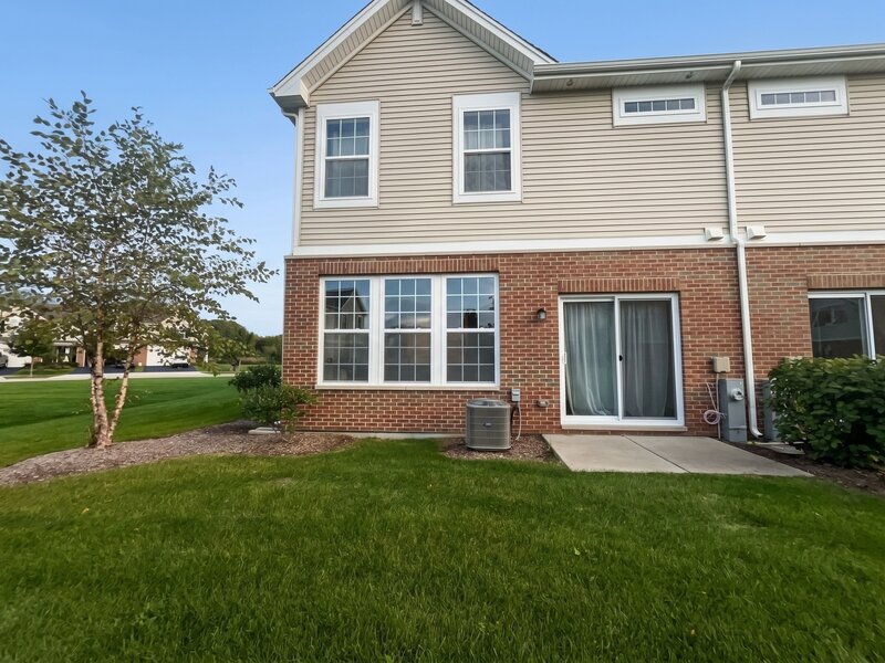 1246 Draper Road Mchenry IL 60050