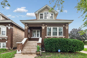 Photo of 2347 Harvey Avenue Berwyn IL 60402