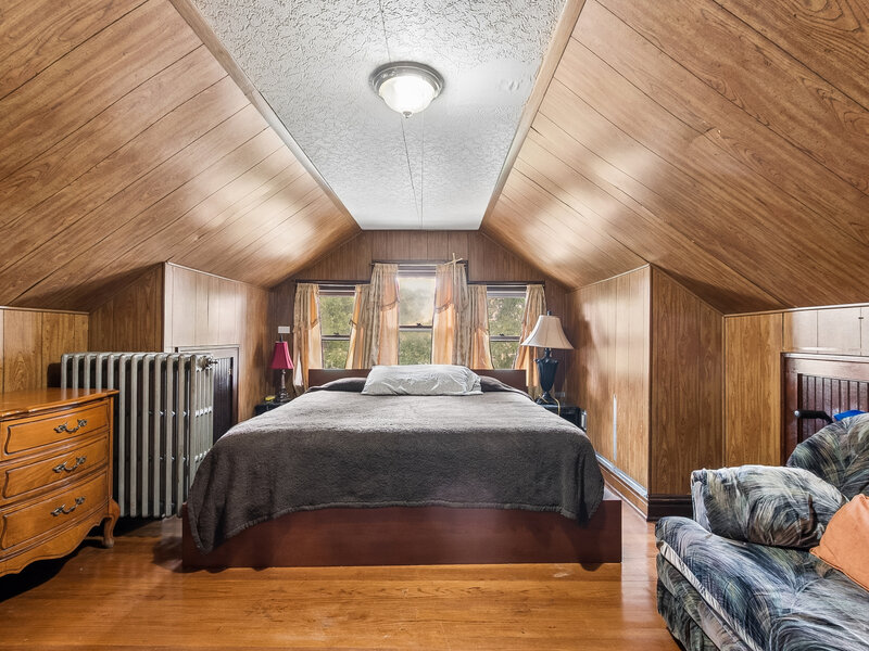 2347 Harvey Avenue Berwyn IL 60402