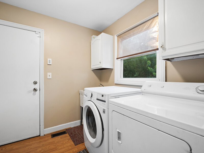 11 Howard Avenue Elgin IL 60124