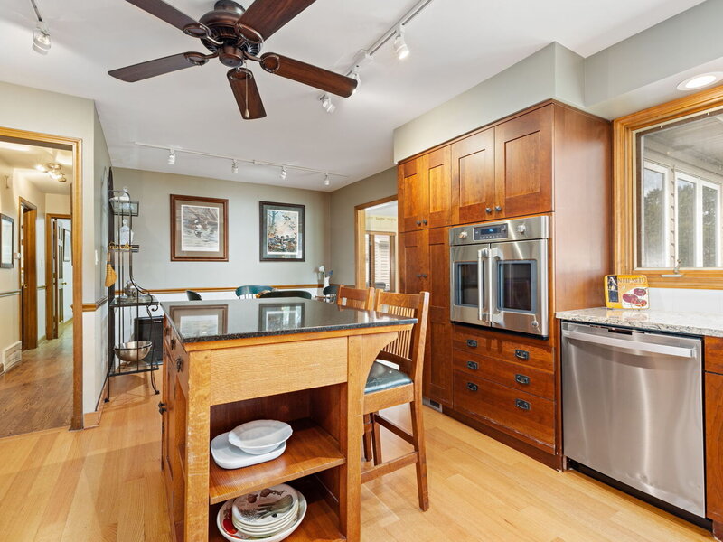 1937 Nottingham Lane Wheaton IL 60189