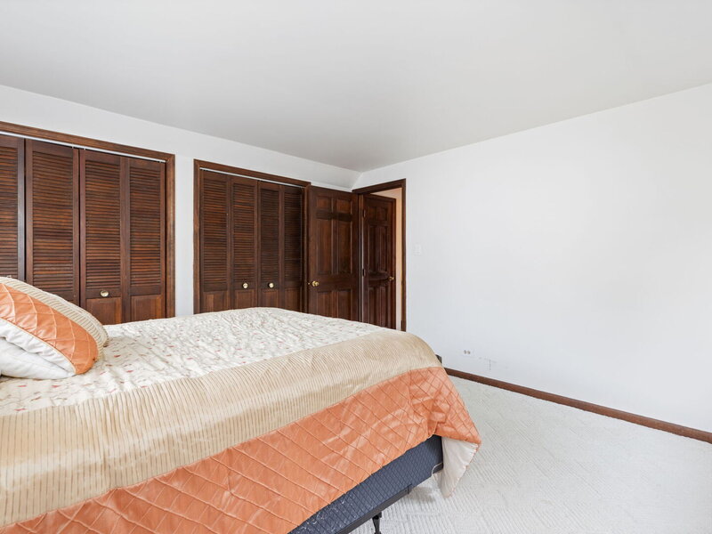 1937 Nottingham Lane Wheaton IL 60189