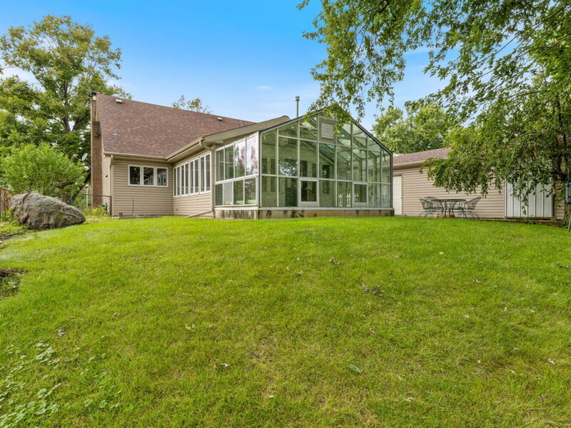 1937 Nottingham Lane Wheaton IL 60189