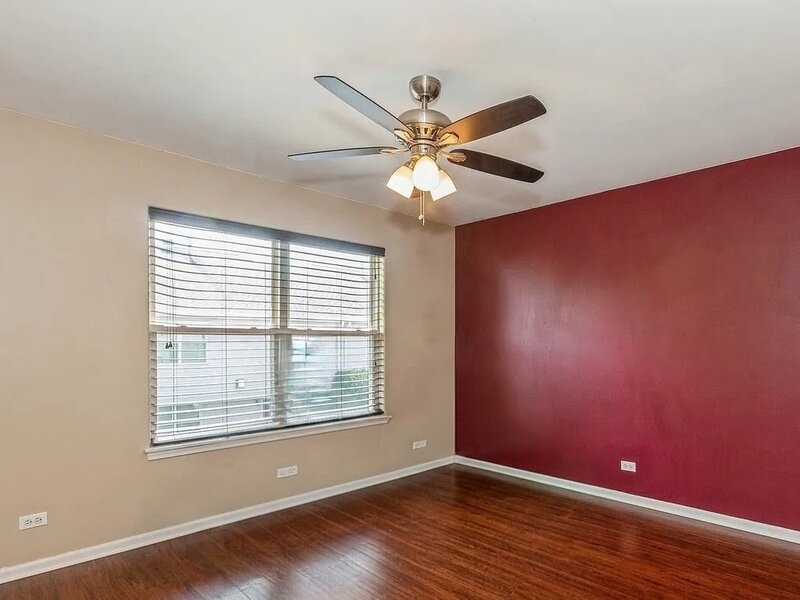 9411 Fountain Point Circle Darien IL 60561