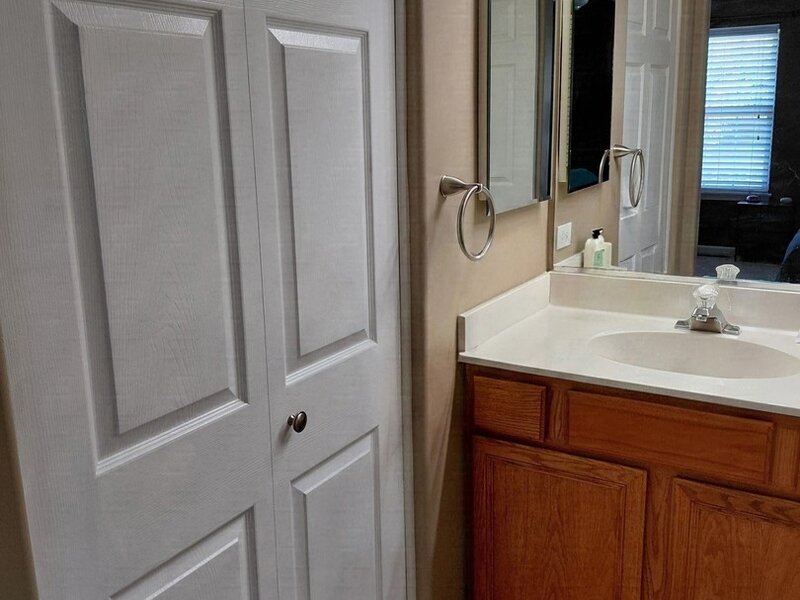 9411 Fountain Point Circle Darien IL 60561