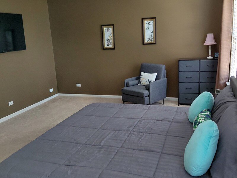 9411 Fountain Point Circle Darien IL 60561