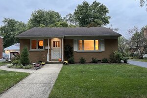 Photo of 834 Beach Avenue La Grange Park IL 60526
