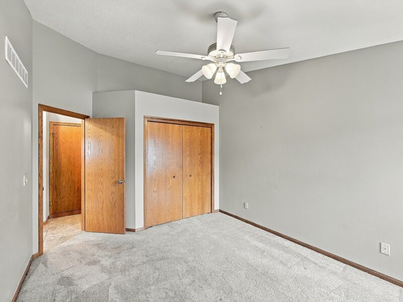 3990 Prairie Lane Bettendorf IA 52722