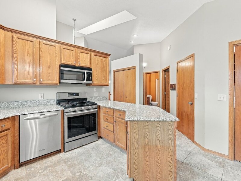 3990 Prairie Lane Bettendorf IA 52722