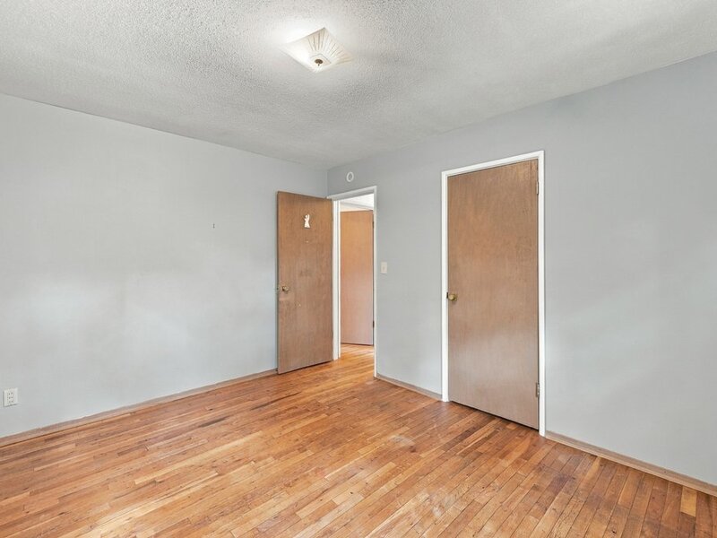 1525 Middle Road Bettendorf IA 52722