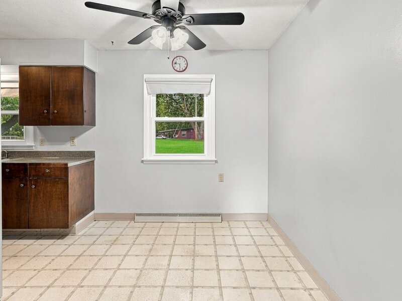 1525 Middle Road Bettendorf IA 52722