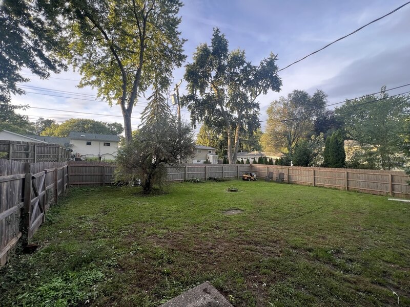 1525 Middle Road Bettendorf IA 52722